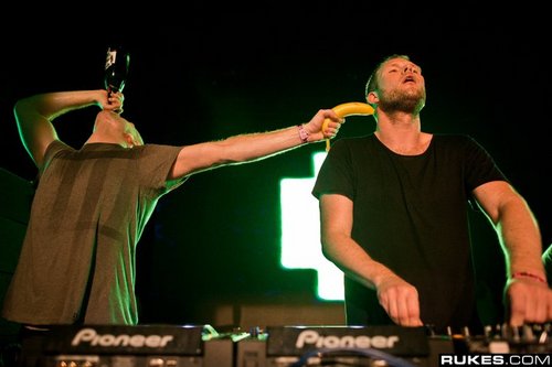 MAKJ - Hakaka/Major Lazer - Bubble Butt (Dada Life Remix)/Zedd - Spectrum (Acappella)