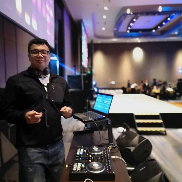 DJ JVC’s Graduation Bash at Conrad Hotel: The Ultimate College Party&nbsp;Experience!